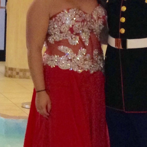 Candy Red Apple Gown. - Picture 14 of 14